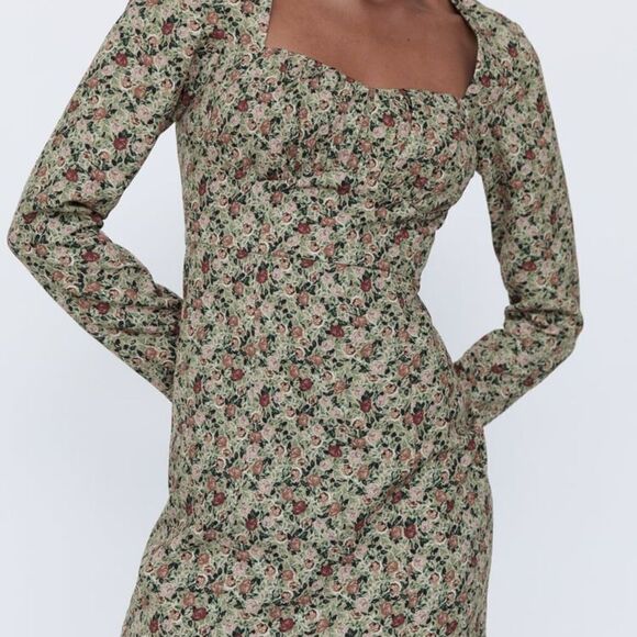 ✨ZARA FLORAL PRINT DRESS✨ - Picture 2 of 8